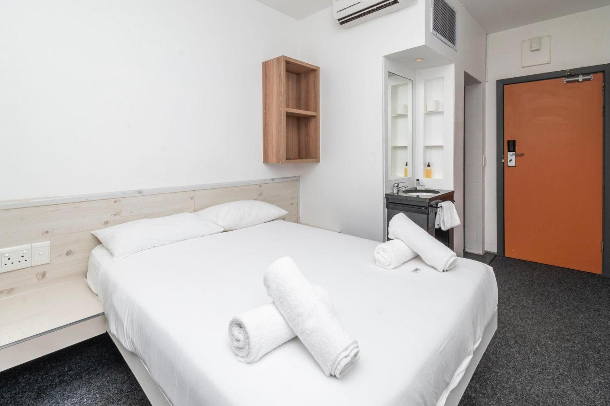 Apartment Metropole Green Point: Chic 2nd Floor *